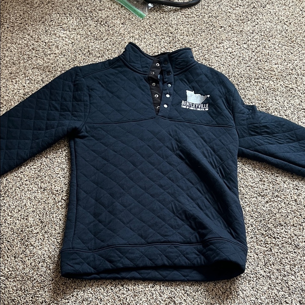 J. America Gray Quilted Pullover